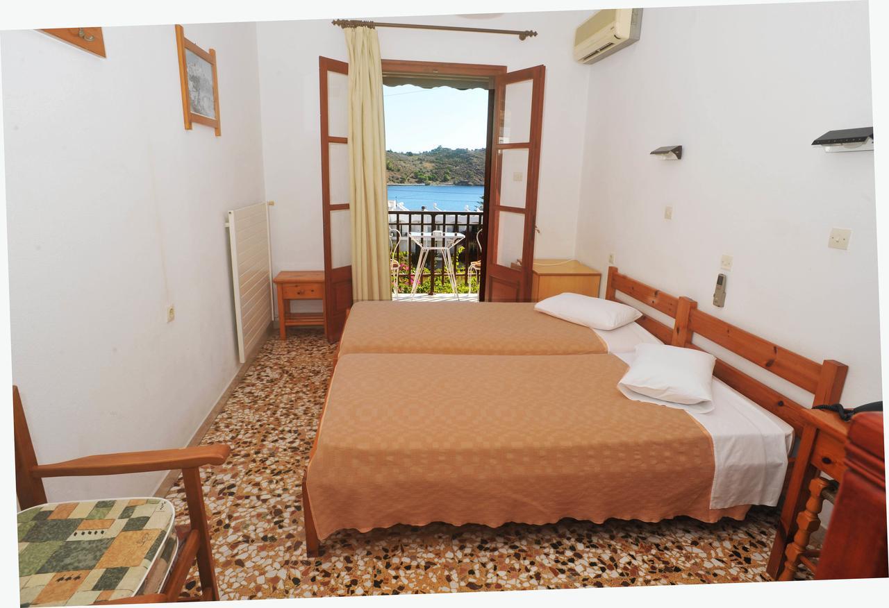 Casteli Hotel Skala  Exteriör bild